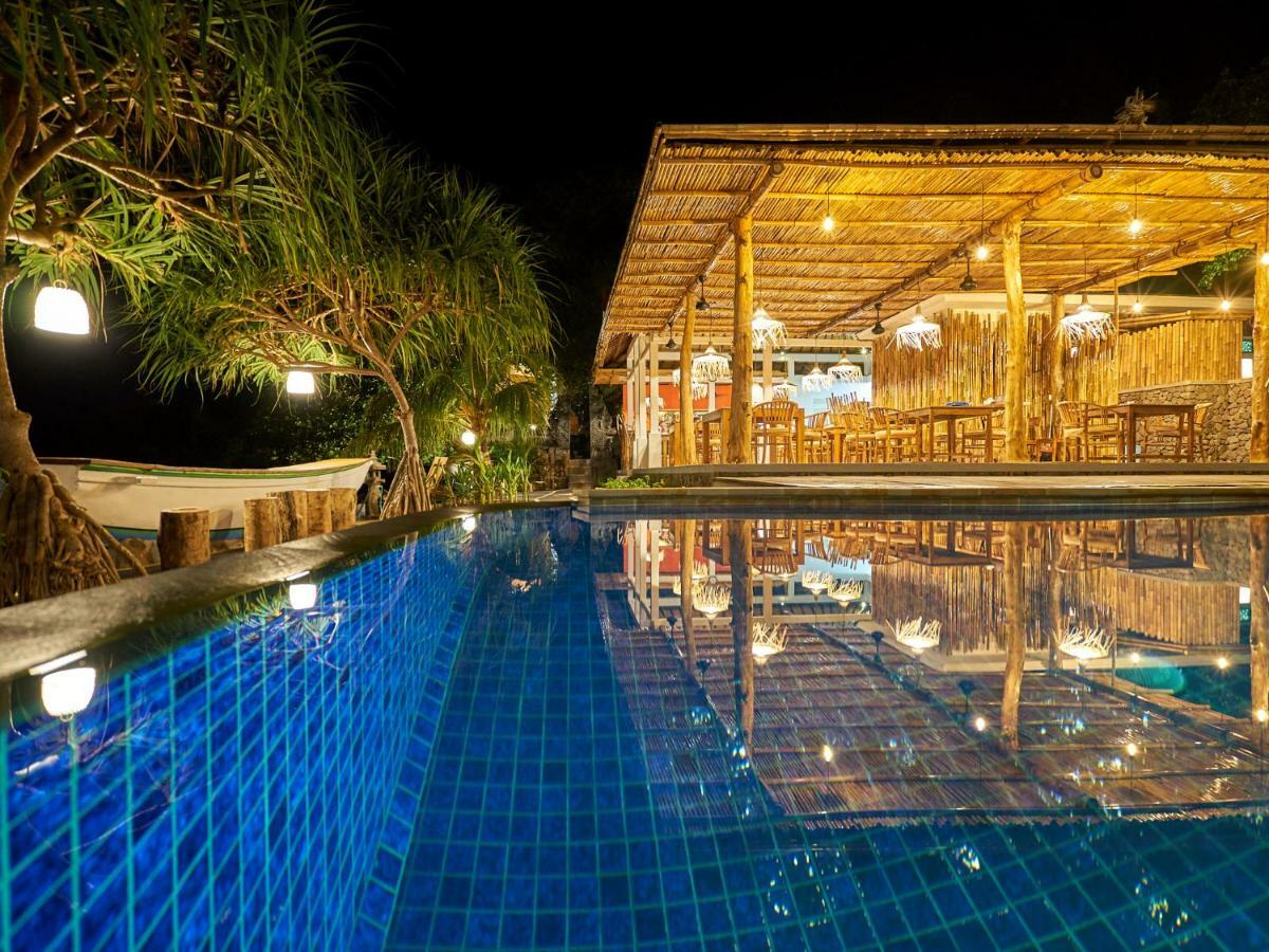 Vienna Beach Resort Amed  Exterior photo